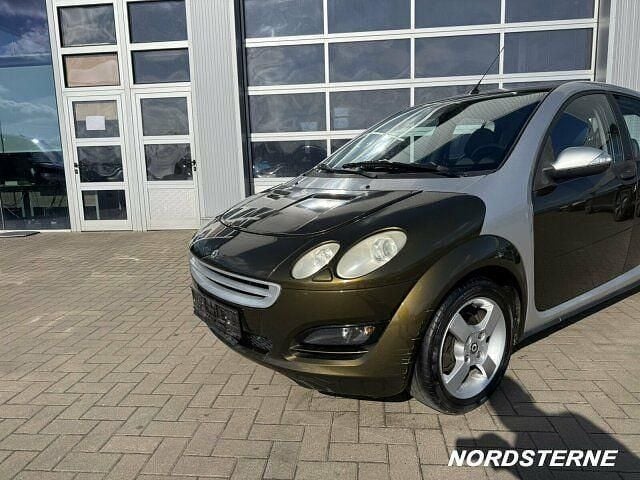 Używany Smart ForFour Passion 75 KM (55 kW) 2004 Zielony Hatchback