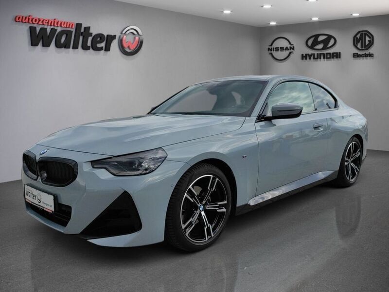 Grau Gebraucht 2023 BMW 220 M Sport Coupé | 37.290 € (Fairer Preis) - Bild 1/4