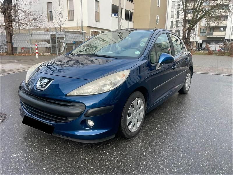Blau Gebraucht 2009 Peugeot 207 Limousine | 1.500 € (Guter Preis) - Bild 1/4