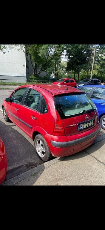 Gebraucht Citroën C3 Exclusive 73 PS (53 kW) 2003 Rot Limousine