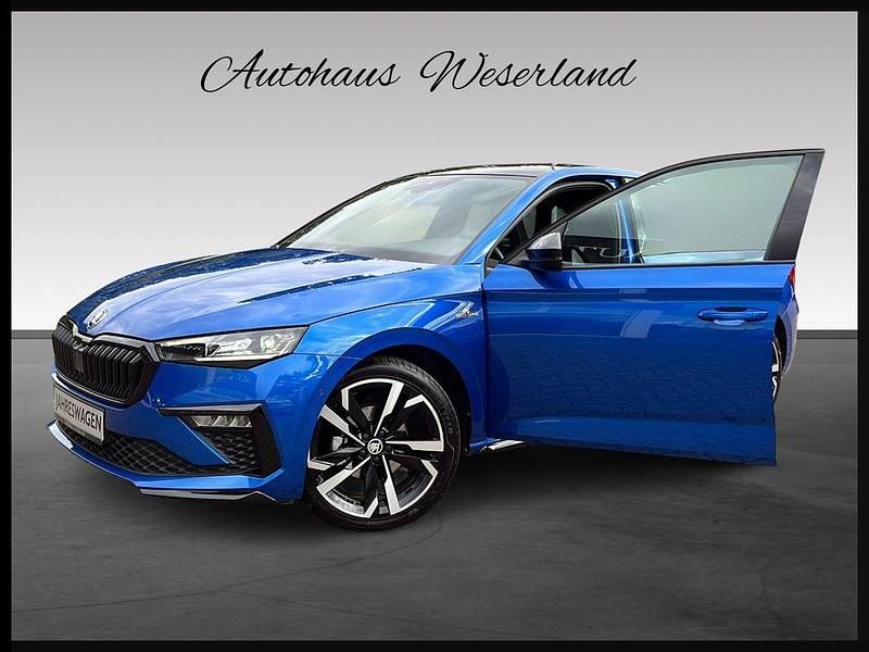 Blau Gebraucht 2024 Skoda Scala Monte Carlo Kleinwagen | 23.990 € (Teuer) - Bild 1/2