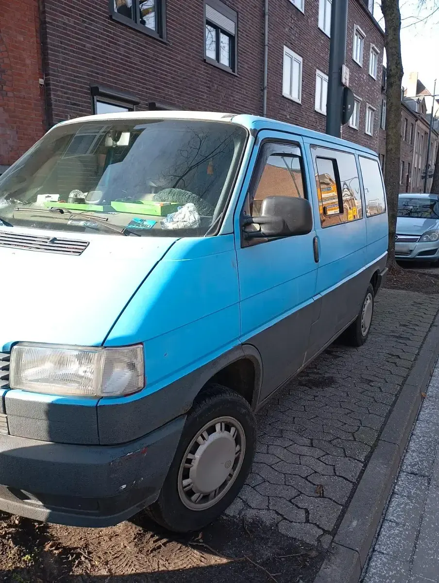 Gebraucht VW T4 110 PS (80 kW) 1992 Blau Van