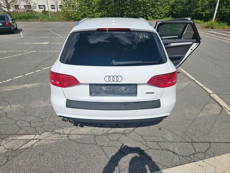 Gebraucht Audi A4 Ambiente 245 PS (180 kW) 2015 Weiß Kombi