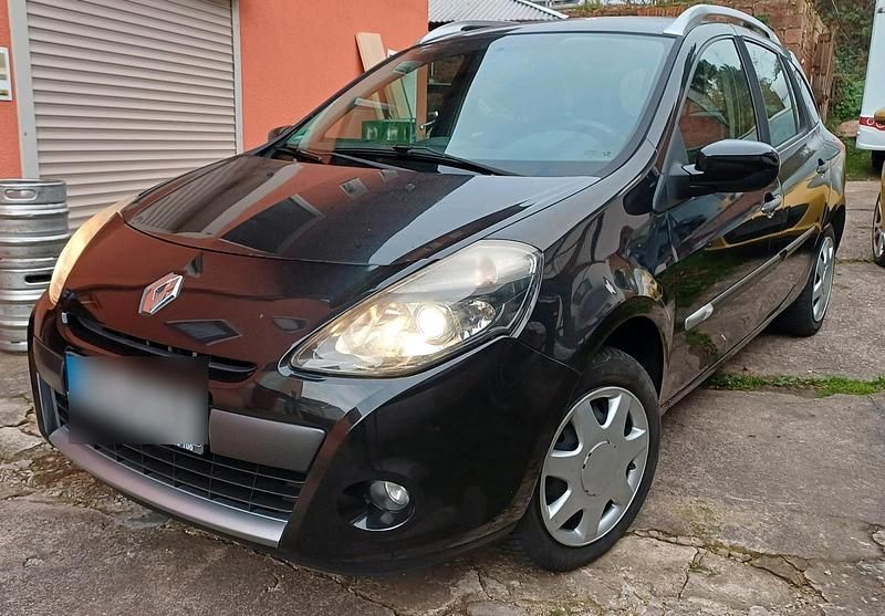 Gebraucht 2010 Renault Clio GrandTour Kombi | 2.000 € - Bild 1/4