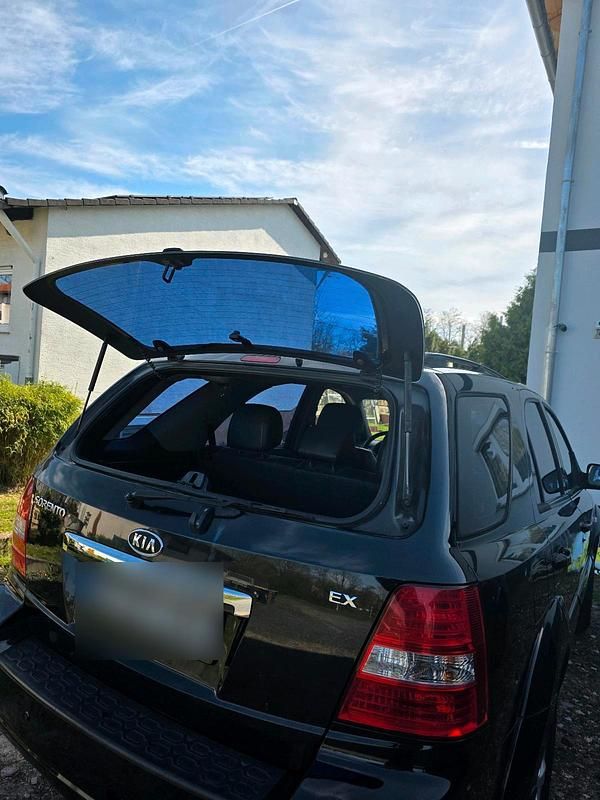 Używany Kia Sorento 178 KM (130 kW) 2008 Czarny SUV