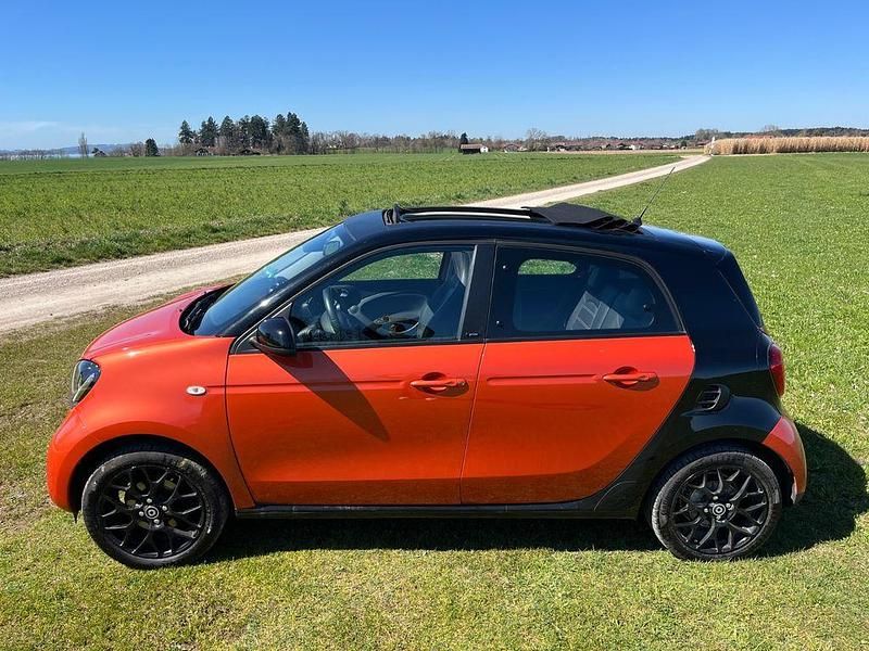 Gebraucht Smart ForFour Prime 90 PS (66 kW) 2015 Schwarz Kleinwagen