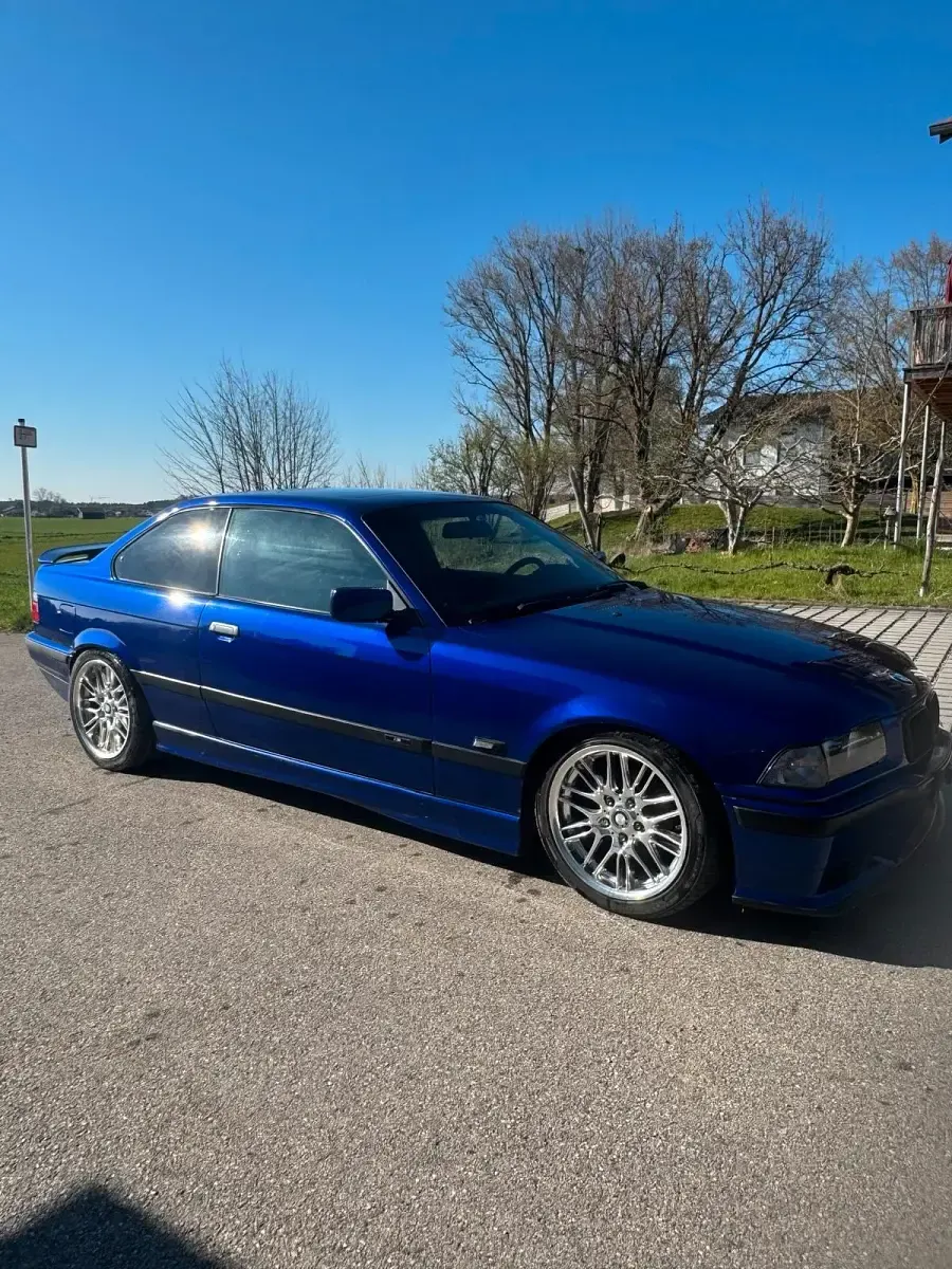 Gebraucht BMW 320 150 PS (110 kW) 1996 Blau Coupé