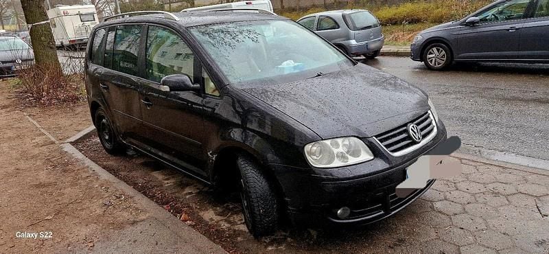 Gebraucht VW Touran 140 PS (102 kW) 2005 Schwarz Van / Kleinbus