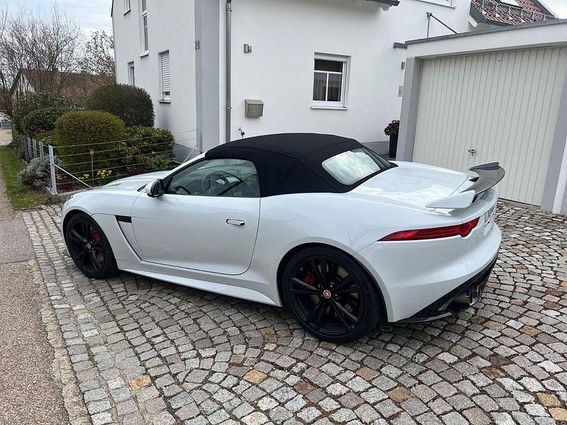 Gebraucht Jaguar F-Type SVR 575 PS (422 kW) 2016 Weiß Cabrio