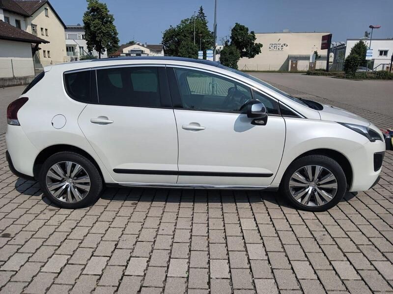 Weiß Gebraucht 2014 Peugeot 3008 Allure Kombi | 5.700 € - Bild 1/4