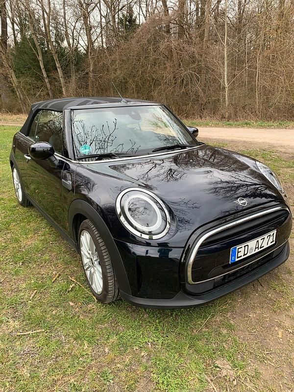 Occasion Mini Cooper Cabriolet 136 ch (100 kW) 2024 Noir Cabriolet