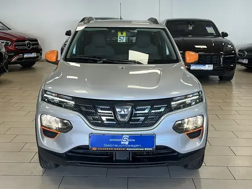 Gebraucht Dacia Spring Comfort Plus 33 kW (45 PS) 2022 Silber Kleinwagen