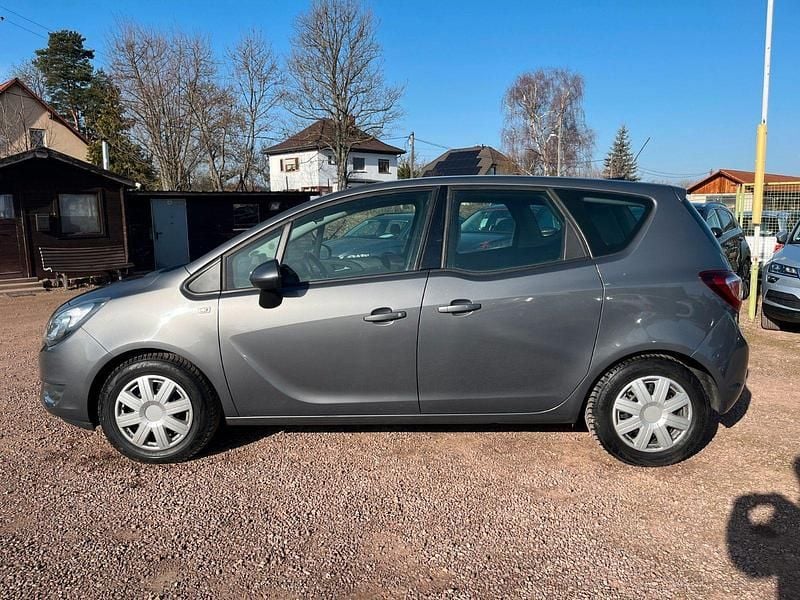 Gebraucht Opel Meriva drive 120 PS (88 kW) 2016 Grau Van / Kleinbus