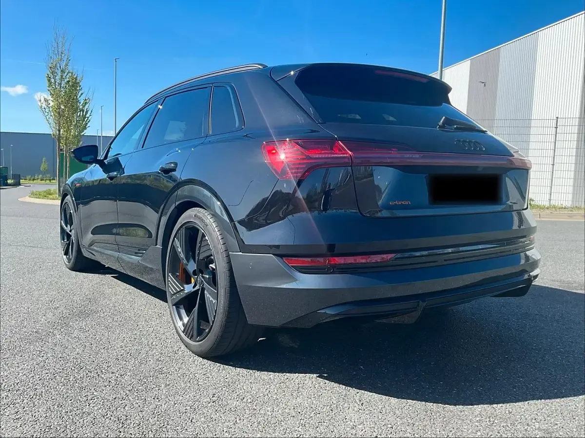 Gebraucht Audi e-tron S-Line 300 kW (408 PS) 2019 Schwarz SUV