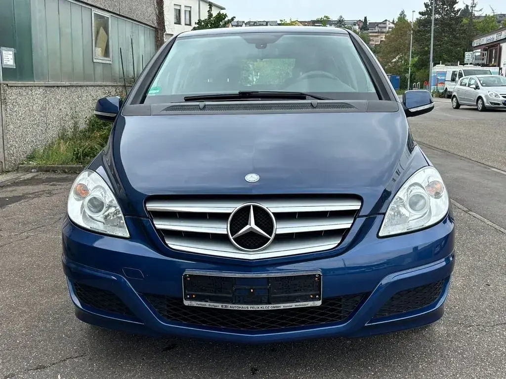 Gebraucht Mercedes B170 116 PS (85 kW) 2009 Blau Van / Kleinbus