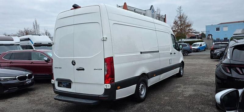 Gebraucht Mercedes Sprinter 143 PS (105 kW) 2020 Weiß Van