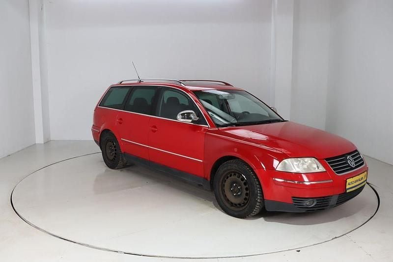 Gebraucht VW Passat Trendline 163 PS (119 kW) 2004 Rot Kombi