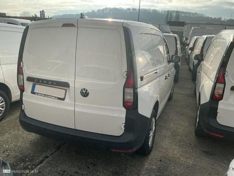 Gebraucht VW Caddy 102 PS (75 kW) 2024 Candyweiß Van / Kleinbus