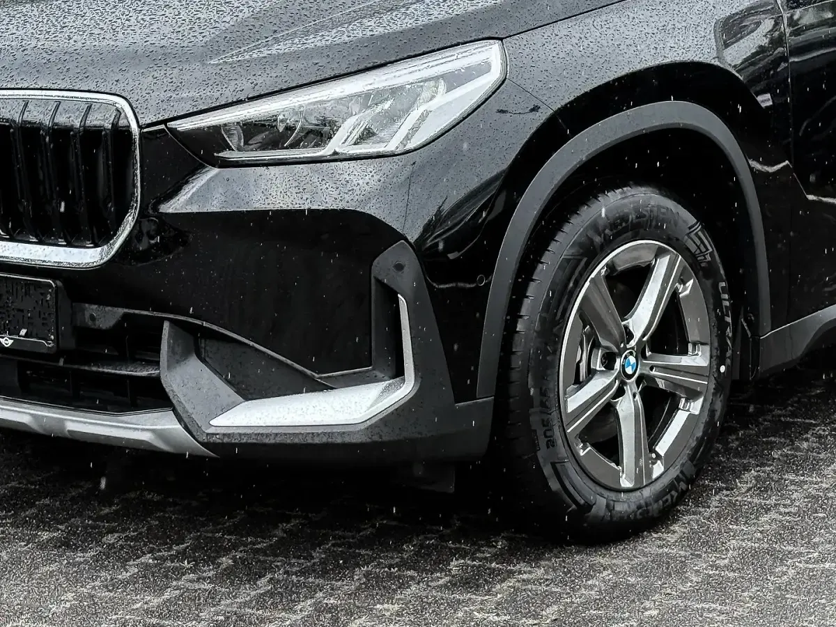 Neu BMW X1 150 PS (110 kW) 2026 Schwarz SUV