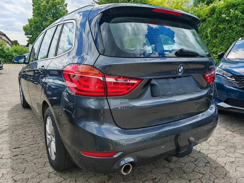 Gebraucht BMW 216 Gran Tourer 116 PS (85 kW) 2019 Grau Van / Kleinbus