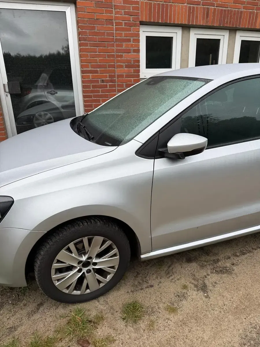 Gebraucht VW Polo 60 PS (44 kW) 2010 Silber Kleinwagen