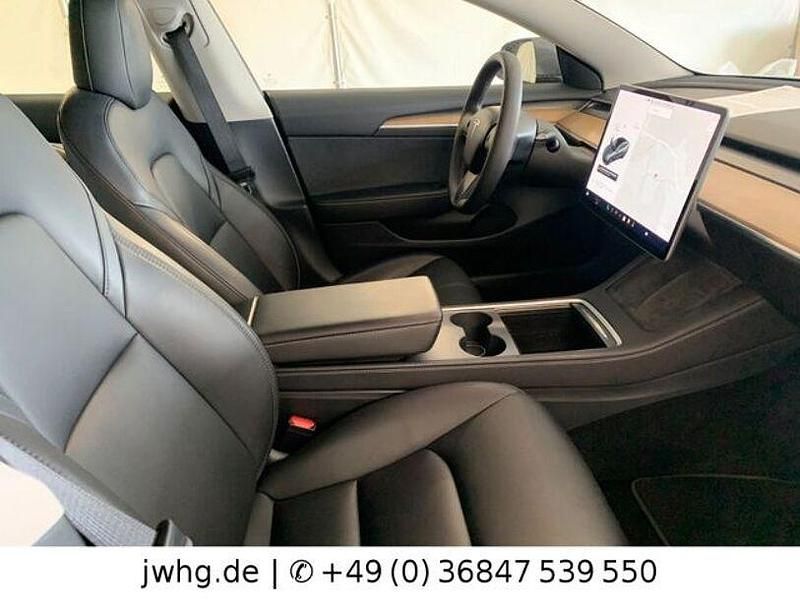 Second-hand Tesla Model 3 366 kW (498 CP) 2021 Gri Berlinǎ