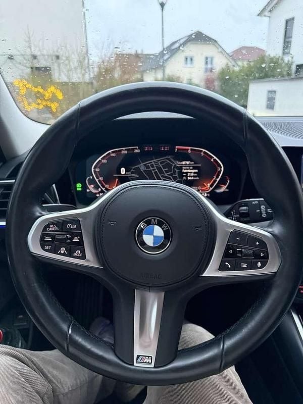 Gebraucht BMW 330 M Sport 258 PS (189 kW) 2020 Grau Kombi