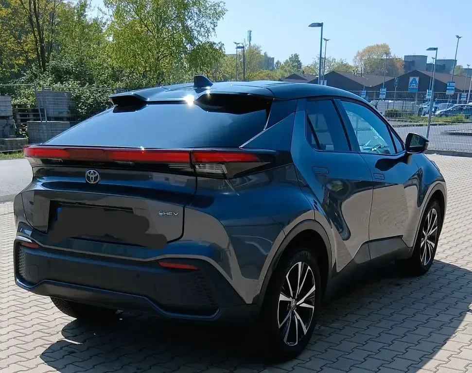 Gebraucht Toyota C-HR 140 PS (102 kW) 2025 Schwarz SUV
