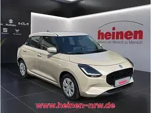 Gebraucht Suzuki Swift Club 83 PS (61 kW) 2024 Silber (premium silver metallic) Kleinwagen