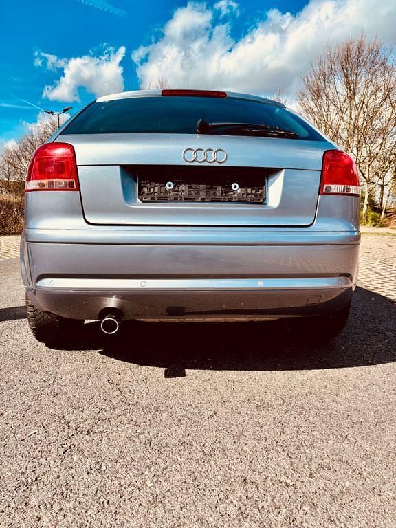 Gebraucht Audi A3 Ambiente 102 PS (75 kW) 2005 Silber Kleinwagen