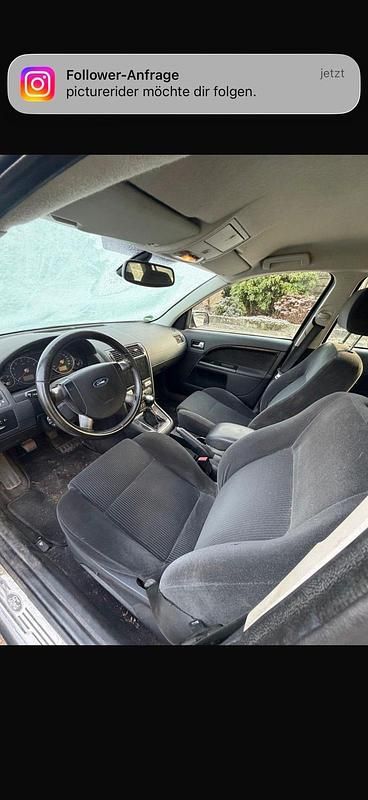 Gebraucht Ford Mondeo 145 PS (106 kW) 2004 Silber Kombi