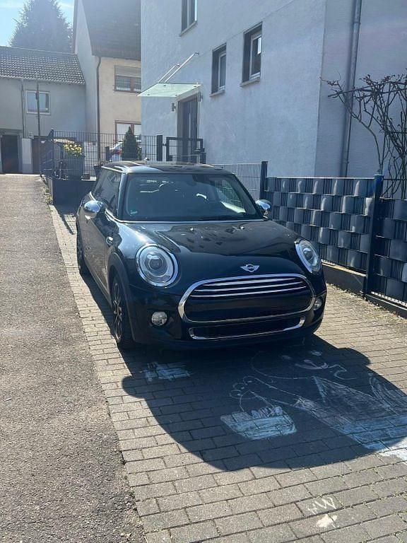 Gebraucht Mini Cooper 136 PS (100 kW) 2015 Schwarz Kleinwagen