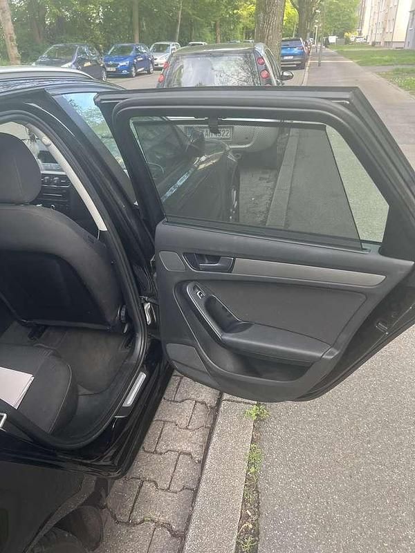 Gebraucht 2015 Audi A4 Attraction Kombi | 8.500 € (Fairer Preis) - Bild 1/4