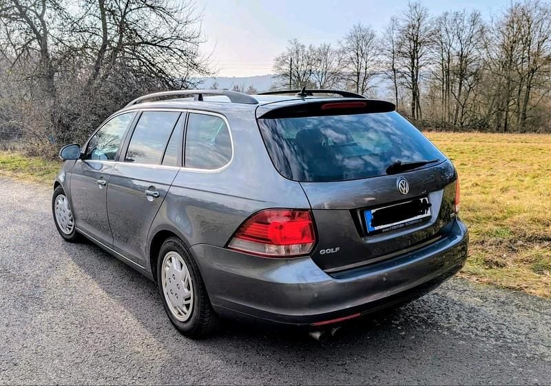 Gebraucht VW Golf V 122 PS (89 kW) 2009 Grau Kombi