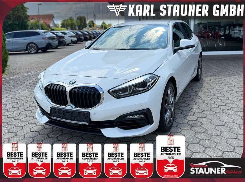 Alpinweiss iii Gebraucht 2023 BMW 120 Advantage Kleinwagen | 25.980 € (Guter Preis) - Bild 1/2