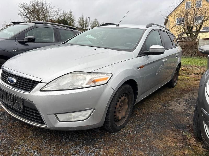 Używany Ford Mondeo 130 KM (95 kW) 2010 Srebrny Kombi