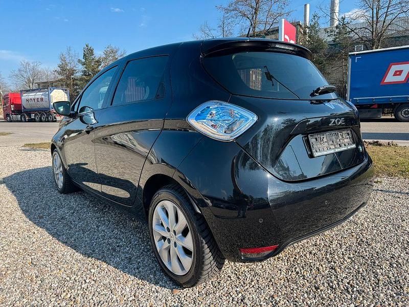 Gebraucht Renault Zoe Intens 42 kW (58 PS) 2016 Schwarz Kleinwagen
