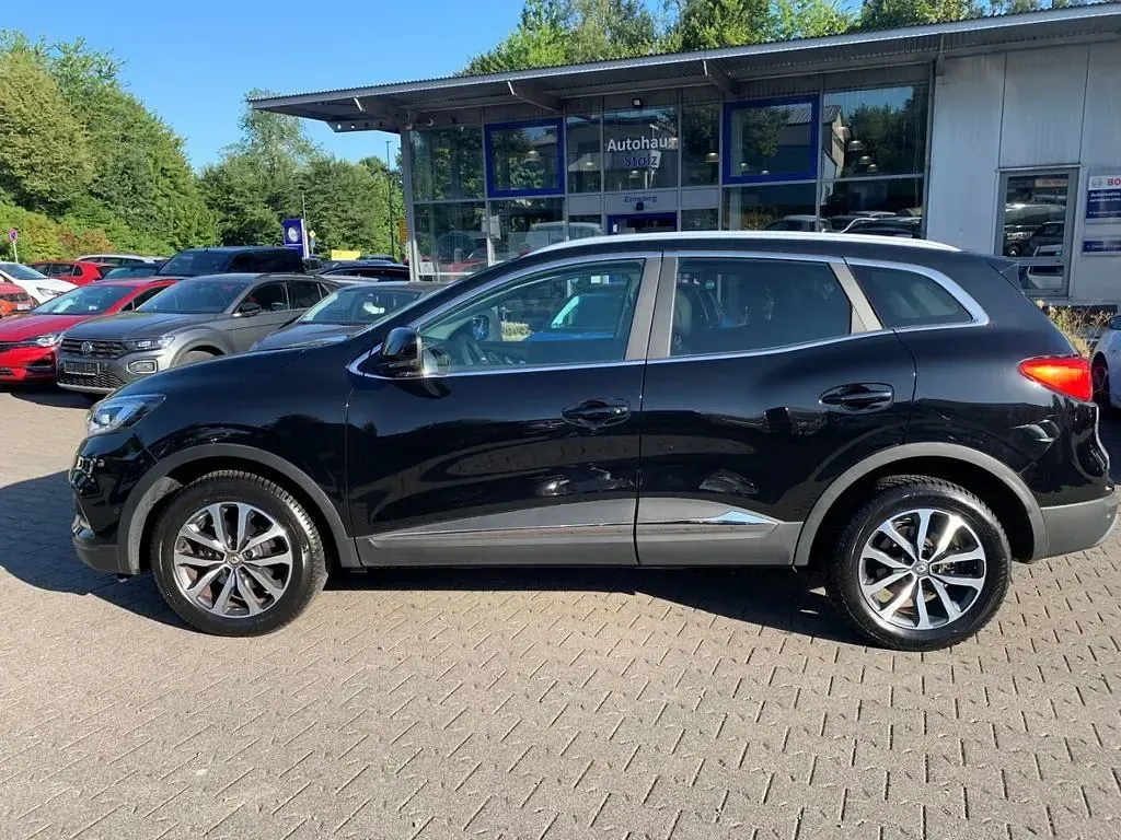 Gebraucht Renault Kadjar Intens 158 PS (116 kW) 2021 Schwarz SUV