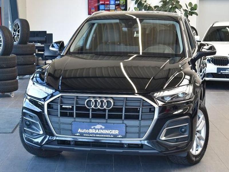 Schwarz Gebraucht 2021 Audi Q5 Sport SUV | 26.950 € (Etwas zu teuer) - Bild 1/4
