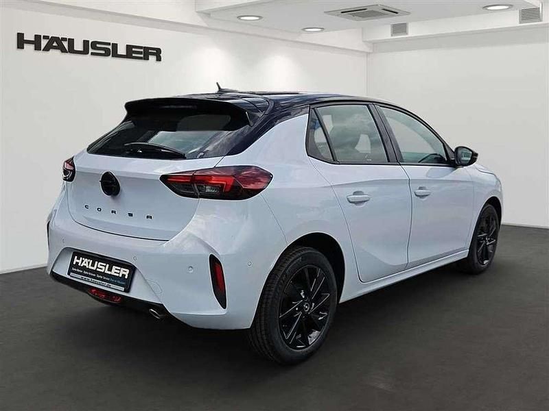 Gebraucht Opel Corsa 101 PS (74 kW) 2025 Kontur weiß (metallic) Kleinwagen