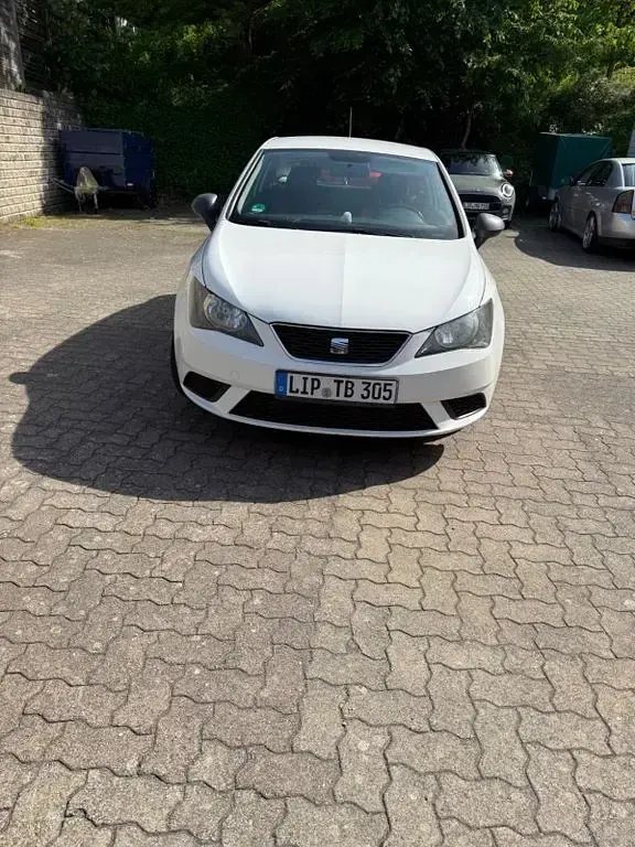 Gebraucht Seat Ibiza SC Reference 69 PS (50 kW) 2012 Weiß Kleinwagen