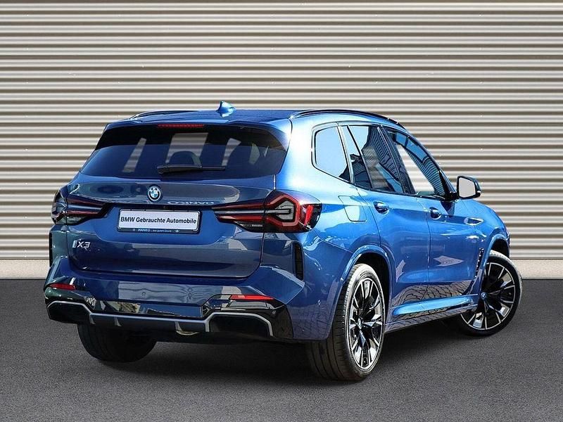 Gebraucht BMW iX3 Shadowline 210 kW (286 PS) 2023 Phytonicblau SUV