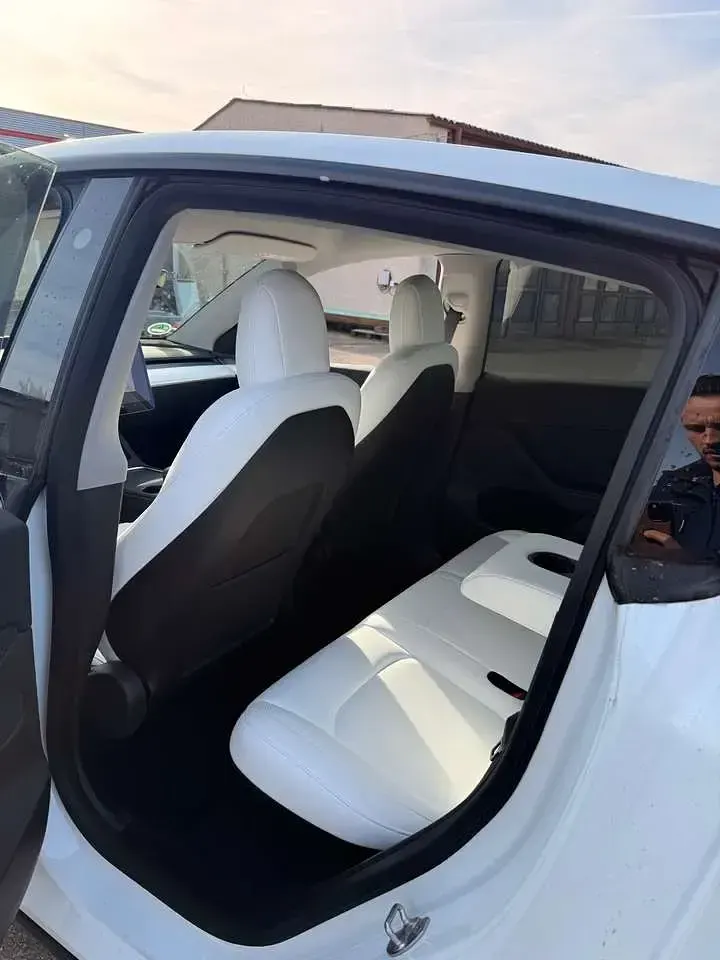 Gebraucht Tesla Model Y 378 kW (514 PS) 2021 Weiß SUV