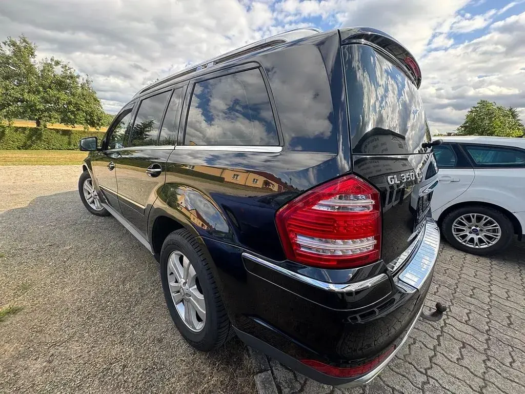Gebraucht Mercedes GL350 265 PS (194 kW) 2012 Schwarz SUV