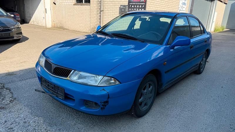 Blau Gebraucht 1999 Mitsubishi Carisma Limousine | 499 € (Superpreis) - Bild 1/4