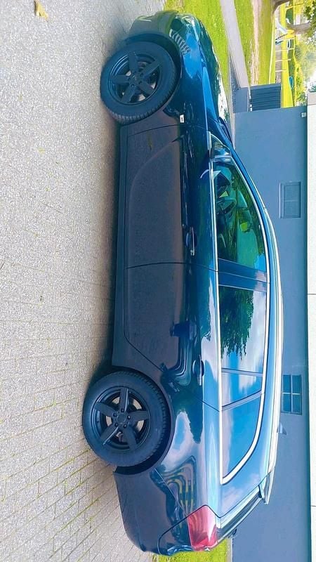 Gebraucht Opel Insignia 163 PS (119 kW) 2015 Schwarz Kombi