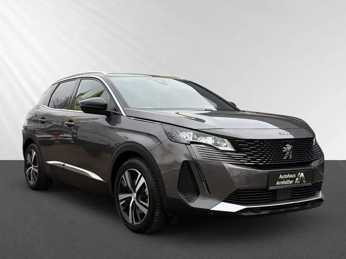 Gebraucht Peugeot 3008 GT 299 PS (219 kW) 2023 Lackierung platiniumgrau/meta SUV