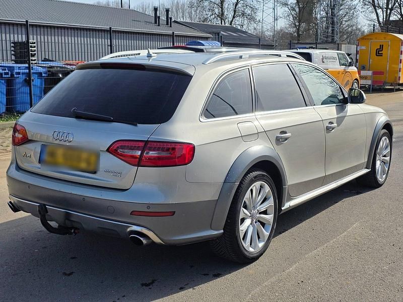 Gebraucht Audi A4 Allroad 211 PS (155 kW) 2012 Silber Kombi