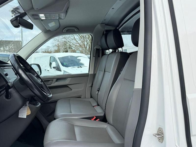 Gebraucht VW Transporter 150 PS (110 kW) 2020 Weiß Van