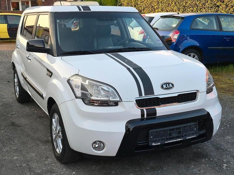 Gebraucht Kia Soul 126 PS (92 kW) 2011 Weiß SUV